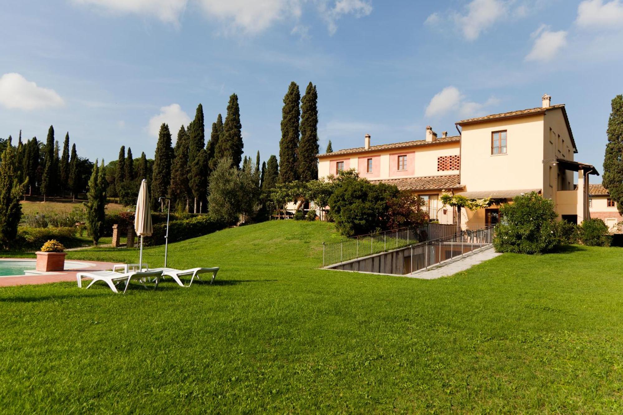 Agriturismo Fattoria Rozzalupi Черрето-Гвиди Экстерьер фото