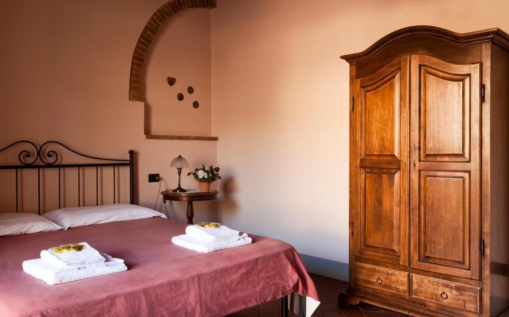 Agriturismo Fattoria Rozzalupi Черрето-Гвиди Экстерьер фото