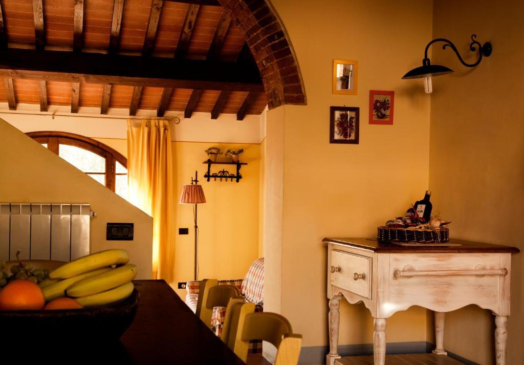 Agriturismo Fattoria Rozzalupi Черрето-Гвиди Номер фото