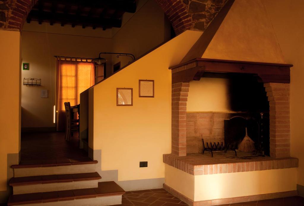 Agriturismo Fattoria Rozzalupi Черрето-Гвиди Номер фото