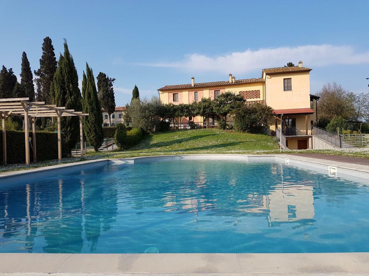 Agriturismo Fattoria Rozzalupi Черрето-Гвиди Экстерьер фото